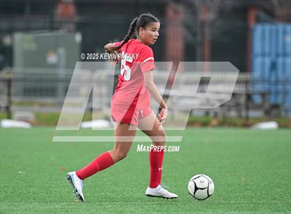 Thumbnail 2 in Amity Regional vs. Greenwich (CIAC Class LL Final) photogallery.