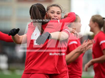 Thumbnail 2 in Amity Regional vs. Greenwich (CIAC Class LL Final) photogallery.