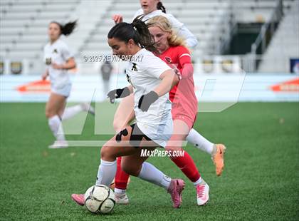 Thumbnail 2 in Amity Regional vs. Greenwich (CIAC Class LL Final) photogallery.