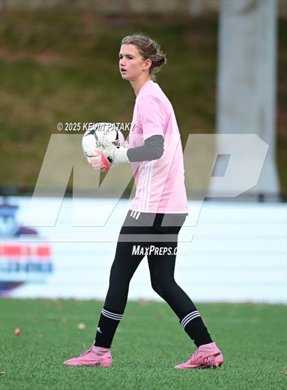 Thumbnail 3 in Amity Regional vs. Greenwich (CIAC Class LL Final) photogallery.