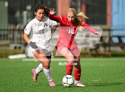Thumbnail 2 in Amity Regional vs. Greenwich (CIAC Class LL Final) photogallery.