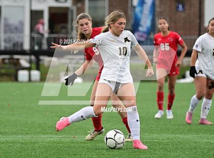 Thumbnail 3 in Amity Regional vs. Greenwich (CIAC Class LL Final) photogallery.