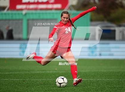 Thumbnail 2 in Amity Regional vs. Greenwich (CIAC Class LL Final) photogallery.