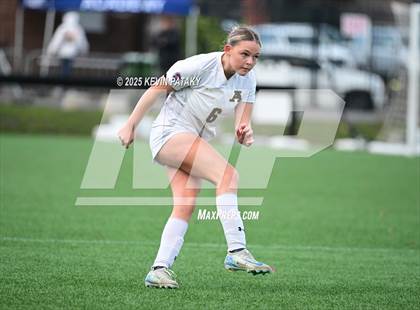 Thumbnail 3 in Amity Regional vs. Greenwich (CIAC Class LL Final) photogallery.