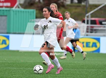 Thumbnail 2 in Amity Regional vs. Greenwich (CIAC Class LL Final) photogallery.