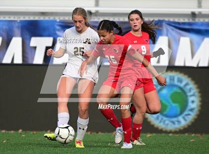 Thumbnail 3 in Amity Regional vs. Greenwich (CIAC Class LL Final) photogallery.