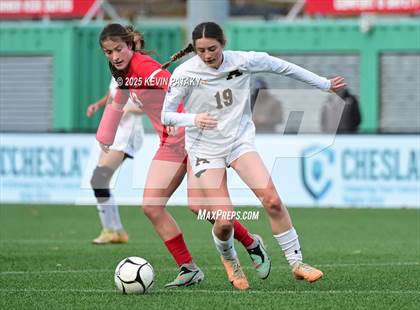 Thumbnail 3 in Amity Regional vs. Greenwich (CIAC Class LL Final) photogallery.