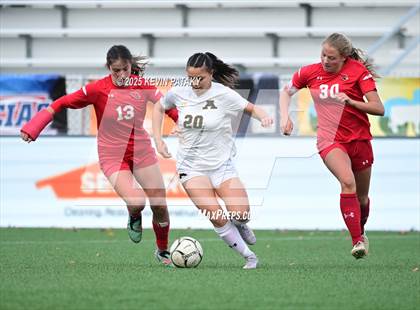 Thumbnail 3 in Amity Regional vs. Greenwich (CIAC Class LL Final) photogallery.