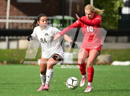 Thumbnail 2 in Amity Regional vs. Greenwich (CIAC Class LL Final) photogallery.