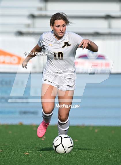 Thumbnail 3 in Amity Regional vs. Greenwich (CIAC Class LL Final) photogallery.