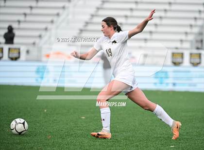 Thumbnail 2 in Amity Regional vs. Greenwich (CIAC Class LL Final) photogallery.