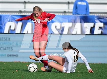 Thumbnail 1 in Amity Regional vs. Greenwich (CIAC Class LL Final) photogallery.