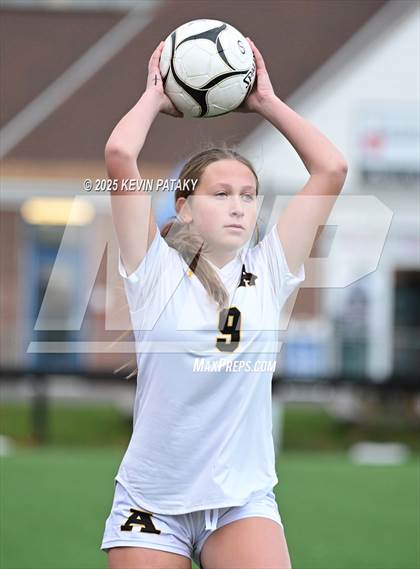 Thumbnail 3 in Amity Regional vs. Greenwich (CIAC Class LL Final) photogallery.