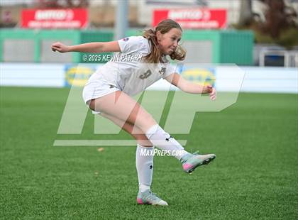 Thumbnail 2 in Amity Regional vs. Greenwich (CIAC Class LL Final) photogallery.