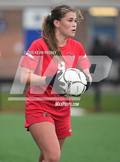 Thumbnail 3 in Amity Regional vs. Greenwich (CIAC Class LL Final) photogallery.