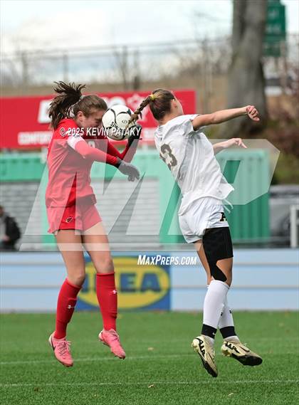 Thumbnail 3 in Amity Regional vs. Greenwich (CIAC Class LL Final) photogallery.