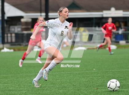 Thumbnail 3 in Amity Regional vs. Greenwich (CIAC Class LL Final) photogallery.