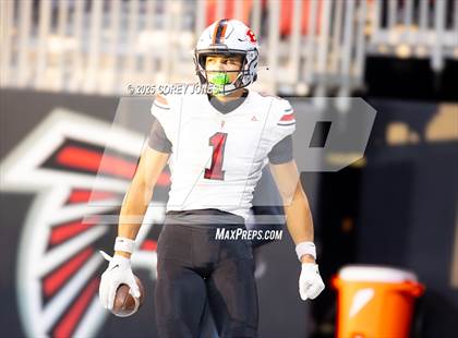 Thumbnail 2 in Bowdon vs Lincoln County (GHSA 1A Div.II Championship) photogallery.