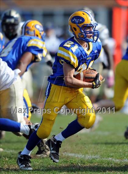Thumbnail 3 in Baldwin @ East Meadow photogallery.