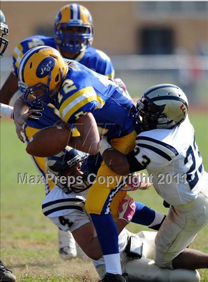 Thumbnail 1 in Baldwin @ East Meadow photogallery.