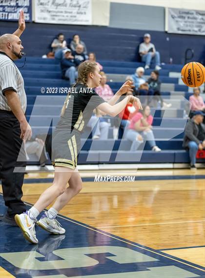 Thumbnail 1 in Gray's Creek @ Purnell Swett (United 8 Conference Tournament) photogallery.