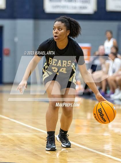Thumbnail 2 in Gray's Creek @ Purnell Swett (United 8 Conference Tournament) photogallery.