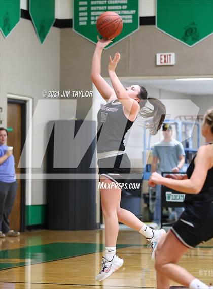 Thumbnail 3 in Millsap vs Santo (Santo Tournament) photogallery.