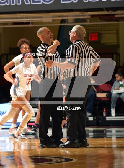 Thumbnail 3 in White Plains vs. Ketcham (NYSPHSAA Section 1 Class 2A Semifinal) photogallery.
