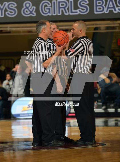 Thumbnail 1 in White Plains vs. Ketcham (NYSPHSAA Section 1 Class 2A Semifinal) photogallery.