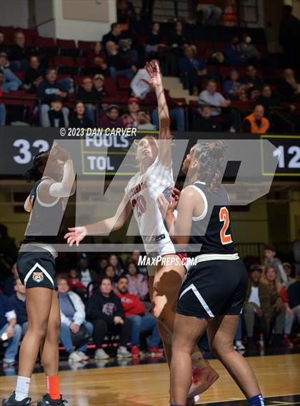 Thumbnail 1 in White Plains vs. Ketcham (NYSPHSAA Section 1 Class 2A Semifinal) photogallery.