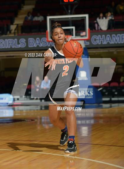 Thumbnail 2 in White Plains vs. Ketcham (NYSPHSAA Section 1 Class 2A Semifinal) photogallery.