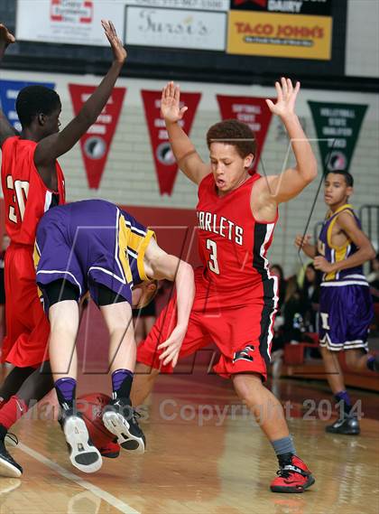 Thumbnail 2 in Indianola @ Des Moines East photogallery.