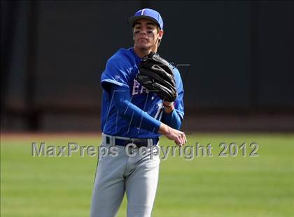Thumbnail 2 in Smithson Valley vs. Leander (Rock Hardball Classic) photogallery.