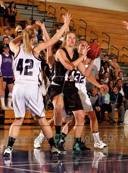 Thumbnail 2 in Arapahoe @ Arvada West photogallery.