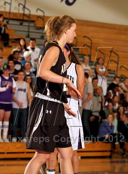 Thumbnail 2 in Arapahoe @ Arvada West photogallery.