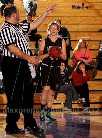 Thumbnail 3 in Arapahoe @ Arvada West photogallery.