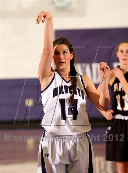 Thumbnail 1 in Arapahoe @ Arvada West photogallery.