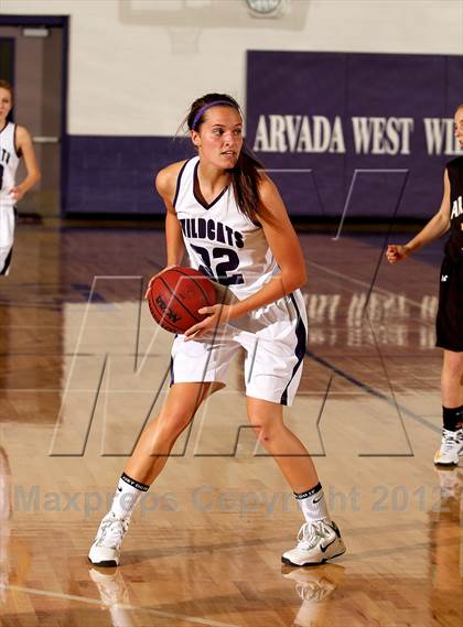 Thumbnail 1 in Arapahoe @ Arvada West photogallery.