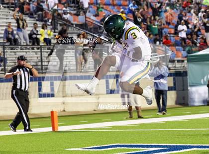 Thumbnail 2 in Captain Shreve @ Huntington photogallery.
