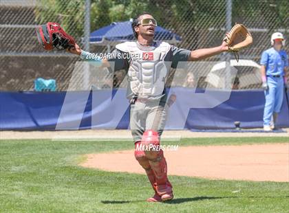 Thumbnail 2 in Benjamin Franklin vs  St. Johns (Epic Tournament) photogallery.