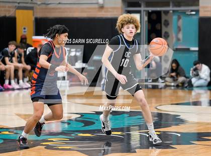 Thumbnail 2 in Roosevelt vs. O'Connor (Hoophall West - Nike TOC) photogallery.