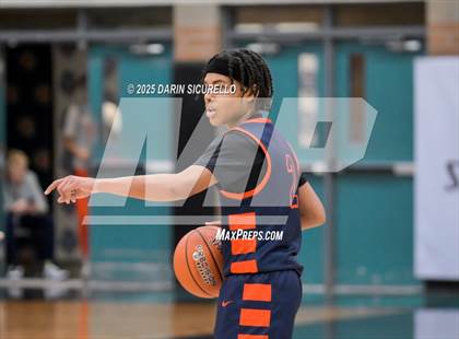Thumbnail 1 in Roosevelt vs. O'Connor (Hoophall West - Nike TOC) photogallery.