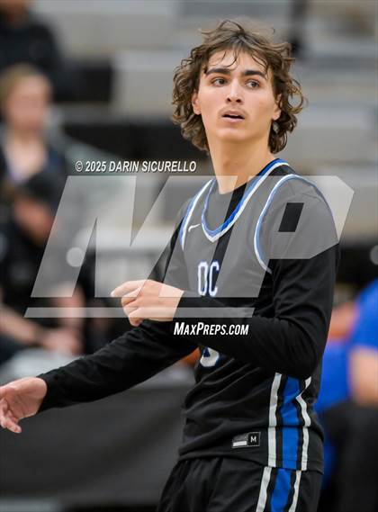 Thumbnail 2 in Roosevelt vs. O'Connor (Hoophall West - Nike TOC) photogallery.