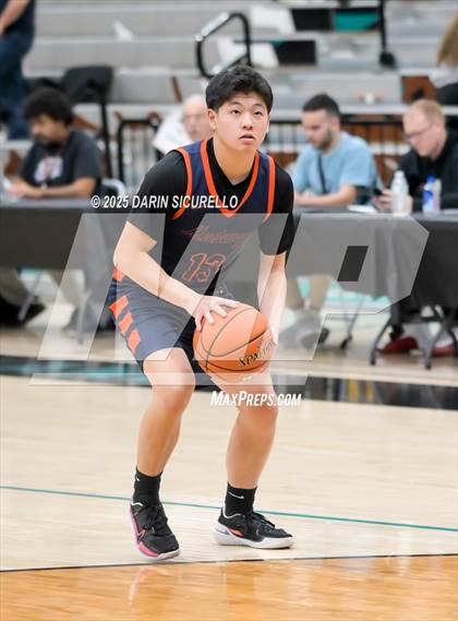 Thumbnail 1 in Roosevelt vs. O'Connor (Hoophall West - Nike TOC) photogallery.