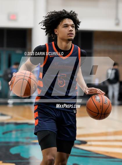 Thumbnail 1 in Roosevelt vs. O'Connor (Hoophall West - Nike TOC) photogallery.