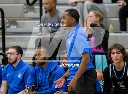 Thumbnail 1 in Roosevelt vs. O'Connor (Hoophall West - Nike TOC) photogallery.