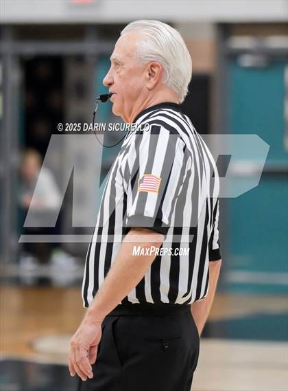 Thumbnail 2 in Roosevelt vs. O'Connor (Hoophall West - Nike TOC) photogallery.