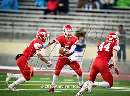 Thumbnail 2 in Sedro-Woolley vs. Prosser (WIAA 2A Semifinal) photogallery.