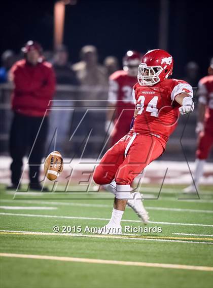 Thumbnail 3 in Sedro-Woolley vs. Prosser (WIAA 2A Semifinal) photogallery.