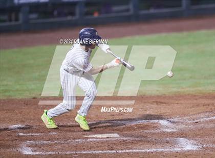 Thumbnail 2 in Lewisburg vs. North Broward Prep photogallery.